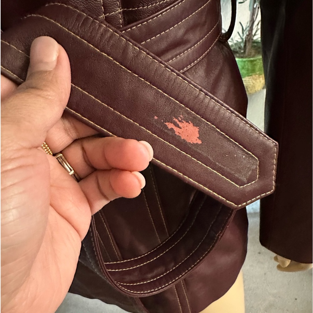 Leather jacket - Picture 6 of 7